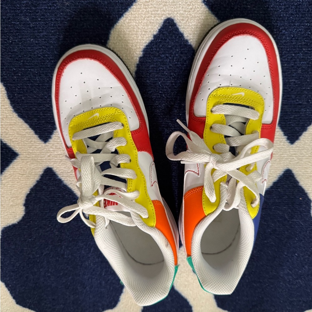Big Kids size 5.5 colorful Nike Sneakers